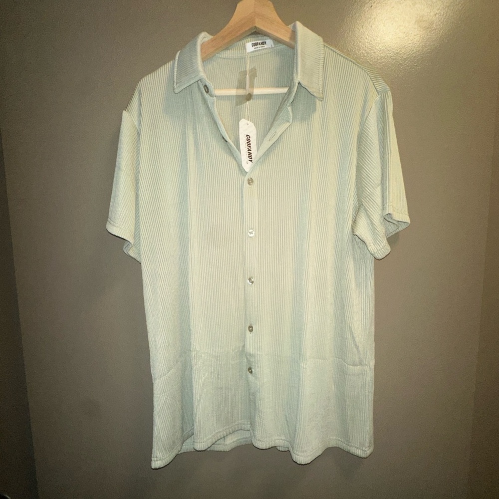 NWT Coofandy ribbed short sleeve pistachio green shirt
